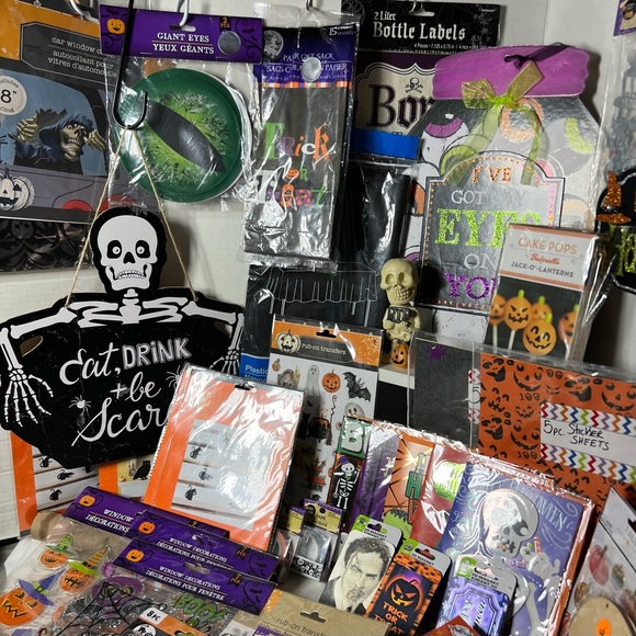 HAPPY HALLOWEEN DECORATION & CRAFT GIFT SET - Picture 15 of 16